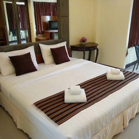 Pornthep Hotel 2 Ban Khlong Haeng Exteriör bild