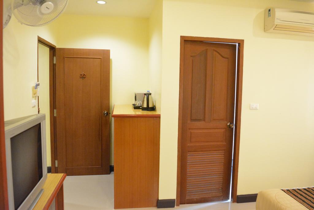 Pornthep Hotel 2 Ban Khlong Haeng Exteriör bild